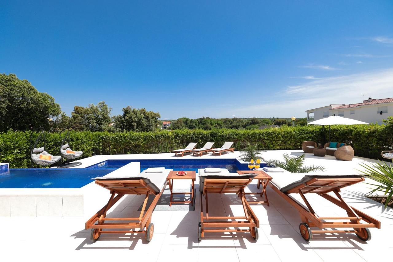 Villa Pino With Pool, Sauna & Jacuzzi Petrčane Exterior foto